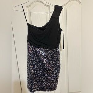 NWT - Macy’s City Studio Cocktail Dress - One shoulder with bow/sequined skirt